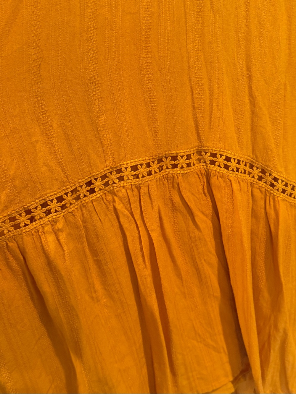 MOLLY BRACKEN MUSTARD YELLOW LACE TRIM MIDI DRESS - Picture 7 of 9